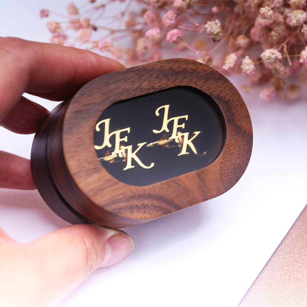 High end men's customized firs - Cufflink Box Set review and price
